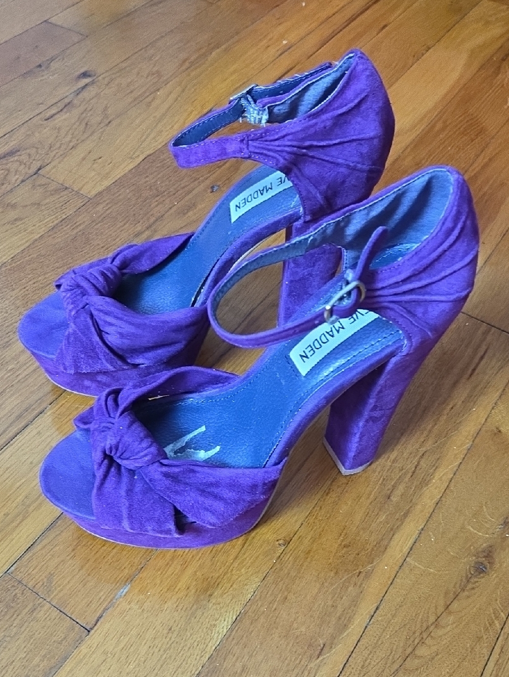 Steve Madden Violet Suede Knot Platform Heels